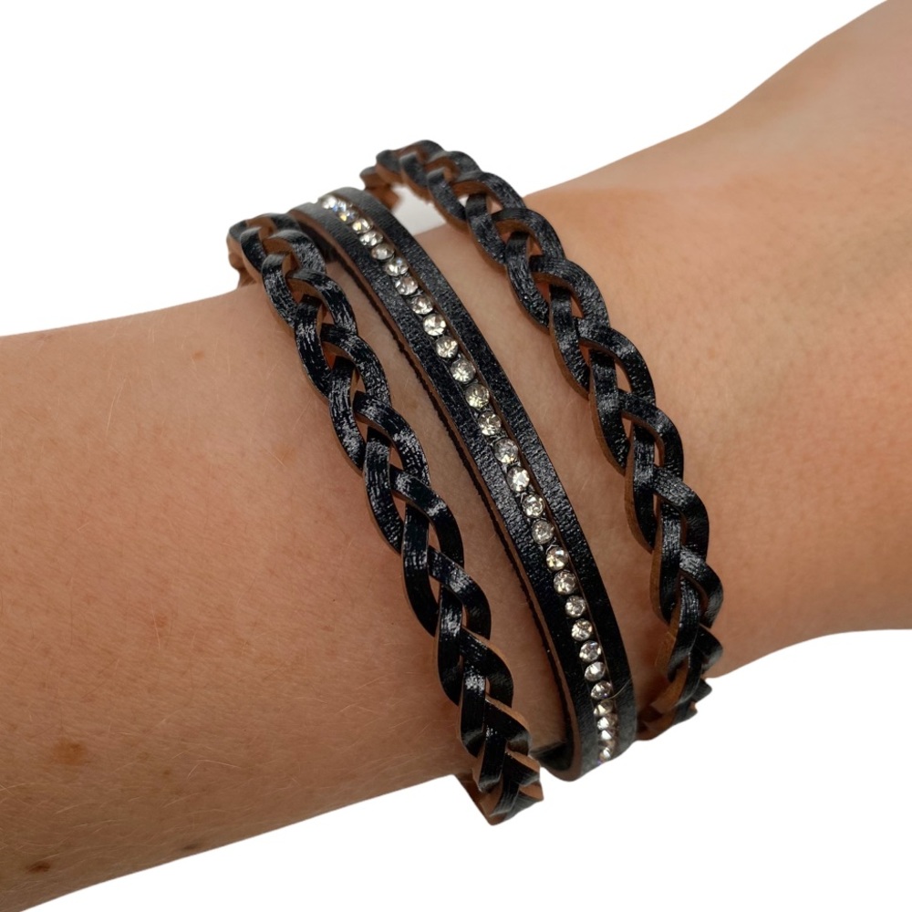 Simple Stone Dainty Black Studded Strappy Women’s Western Bracelet Cowgirl NWT